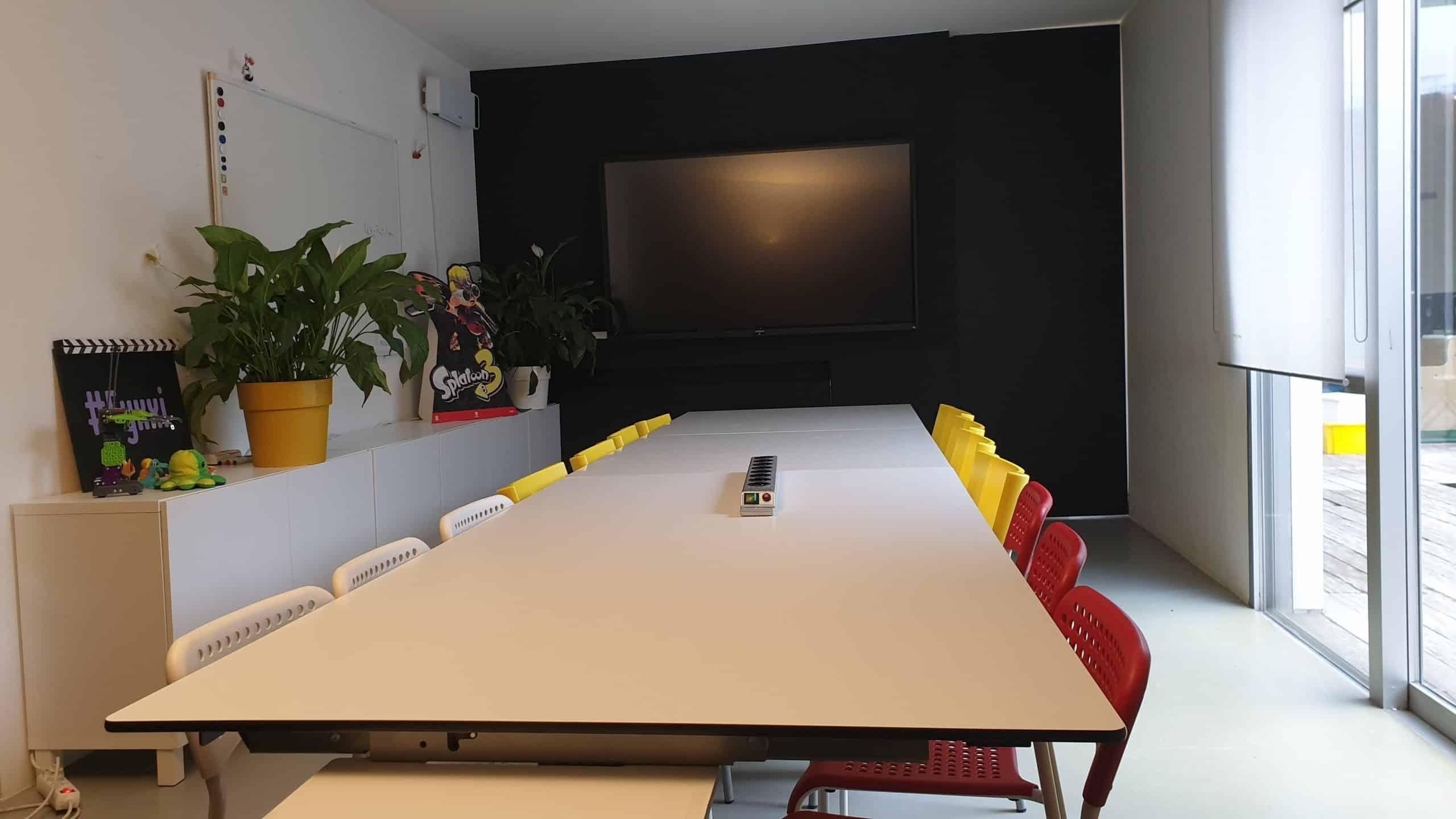 NOVA - Vergadering max 14p